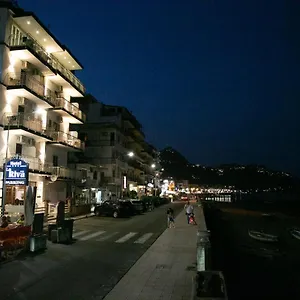 La Riva Italien