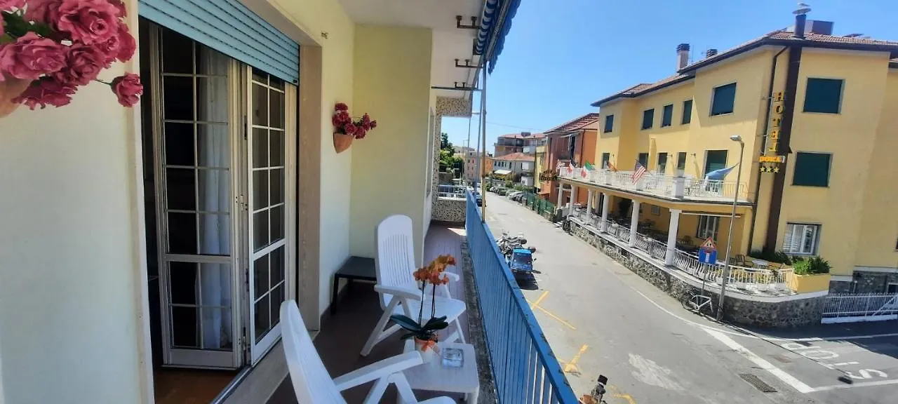 Hotel Dora Levanto